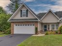 28 Victoria Park Drive sold home in Hendersonville, SC