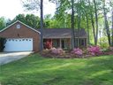 1727 Brandywine Drive sold home in Matthews, SC