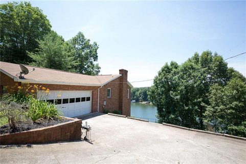 86 Bowman Trucking Lane sold home in Emerald Point, Taylorsville, NC