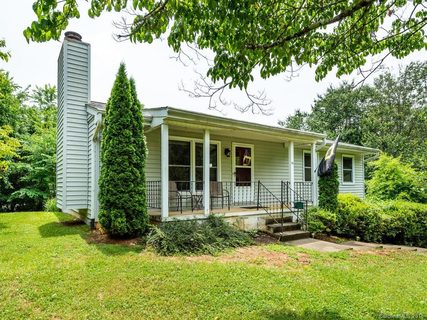 36 Clovernook Drive sold home in Clovernook, Arden, NC