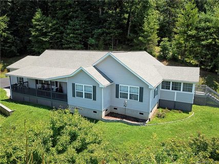 210 Rock Field Way