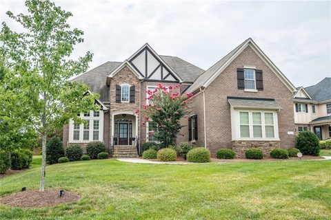 Previously sold for $468,000