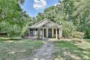 319 Tomberlin Road sold home in Mount Holly, SC