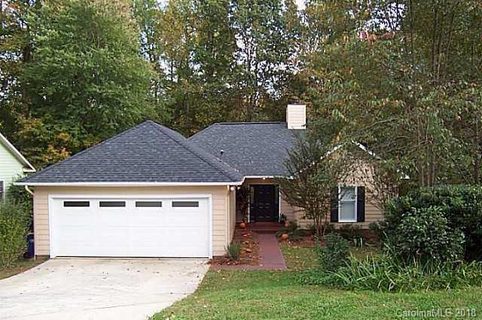 5423 River Falls Drive