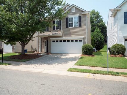 9039 Holland Park Lane sold home in Daventry At Southampton Commons, Charlotte, NC