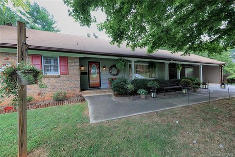 551 Stoneybrook Road 41