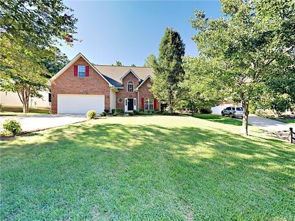 1506 Airslee Court