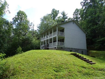 10 Lynn Crest Drive sold home in Happy Acres, Brevard, NC
