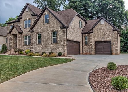 127 Lazenby Drive sold home in The Meadow, Fort Mill, SC