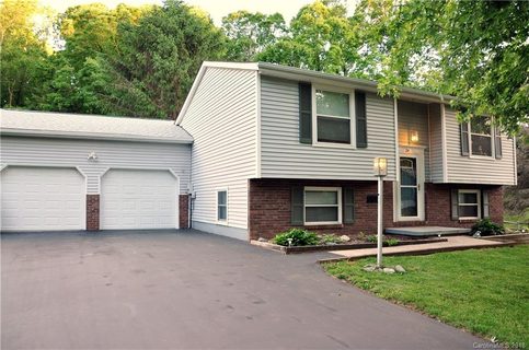 24 Clovernook Drive sold home in Clovernook, Arden, NC