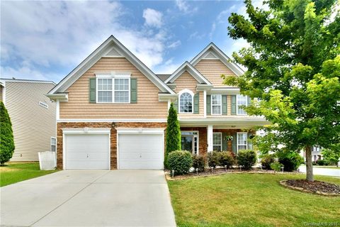 Previously sold for $284,500