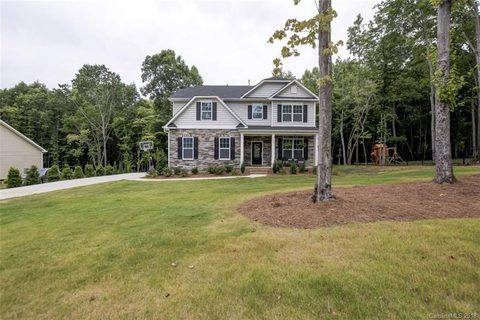 122 Clear Springs Road