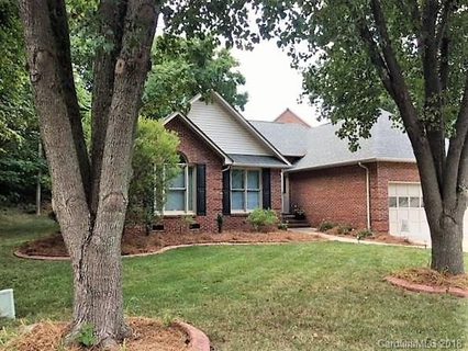 1105 Thoroughbred Place