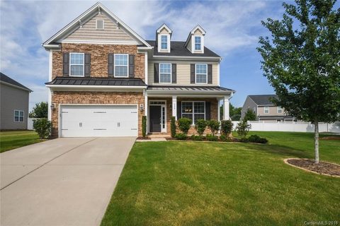 736 Trailhead Lane