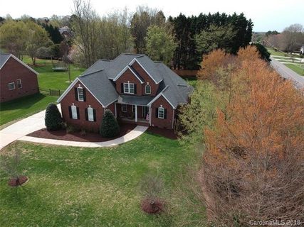 106 Mandarin Drive