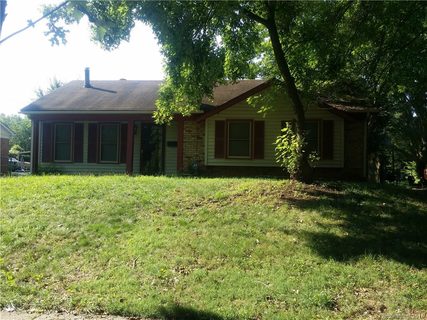 3215 Cedarhurst Drive