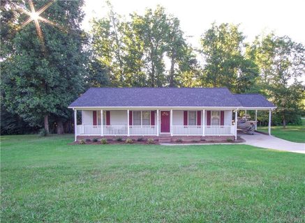 301 Ashebrook Park Road sold home in Silver Creek, Dallas, NC
