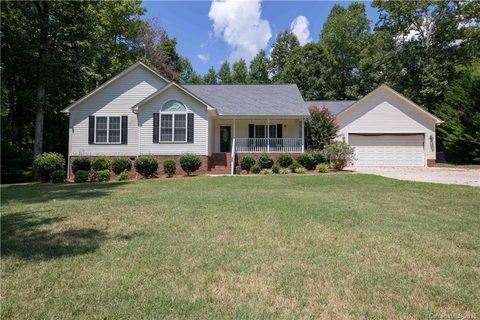 Previously sold for $226,000
