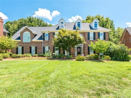 4833 Noras Path Road