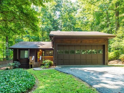 3 Muirfield Court