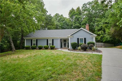 2844 Briar Ridge Drive sold home in Greenbriar, Charlotte, NC