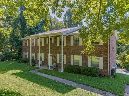 116 Falling Waters Road 4 sold condo in Brookside Manor, Hendersonville, NC