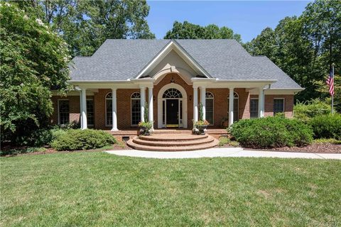 1887 Rain Forest Drive