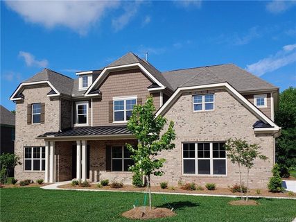 132 Highclere Drive 18 sold home in Highclere, Waxhaw, NC
