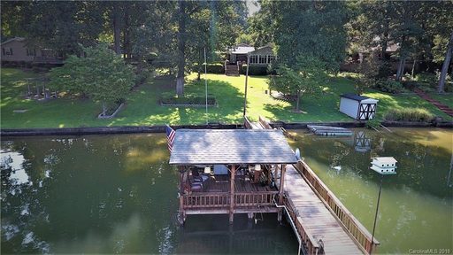 4935 Vagabond Lane sold property in Mobile Home Estates, Sherrills Ford, NC