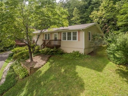 109 Pleasant Drive