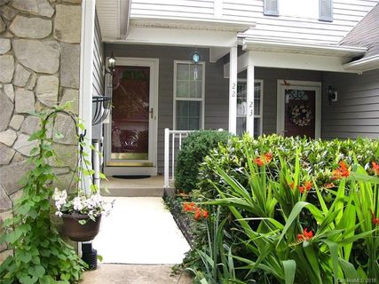 22 Willowick Drive