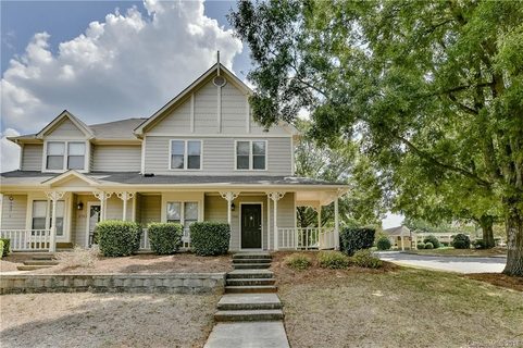 2700 Von Thuringer Court