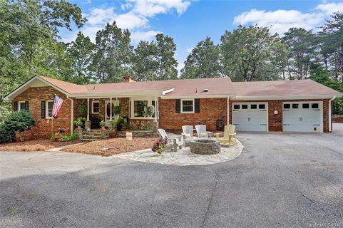 1083 Mountain Laurel Drive 61
