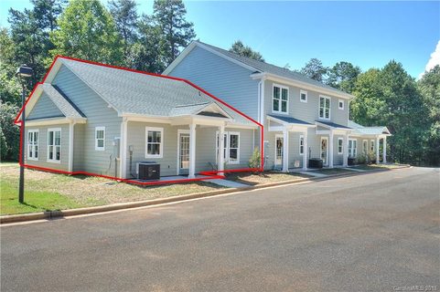 110 Par Place 4 sold townhome in Norman Townhomes, Mooresville, NC