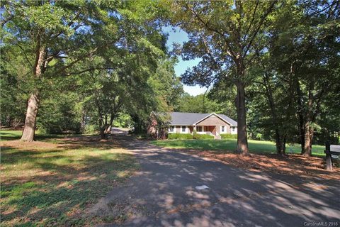 238 1st Place sold home in Black Horse Run, Fort Mill, SC