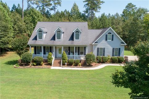 931 Silver Charm Lane sold home in Derby Downs, York, SC