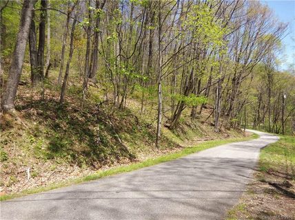 811 Dogwood Trail