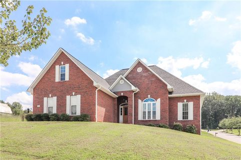 185 11th Street Place sold home in Mayfield Meadows, Conover, NC