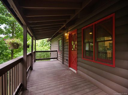 6229 Liner Creek Road sold home in Wonderwood Mountain, Clyde, NC