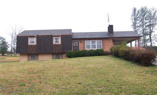 2552 Sweetbriar Circle