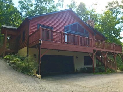 196 Magnolia Way sold home in Ridgewood Estates, Waynesville, NC
