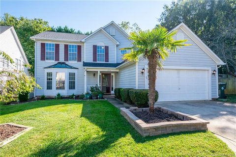 17210 Asti Court sold home in Bordeaux, Cornelius, NC