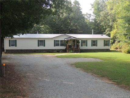 4330 Blackberry Trail