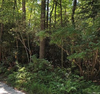 L005 Arrowhead Lane sold home in Bear Wallow Hollow, Sapphire, NC
