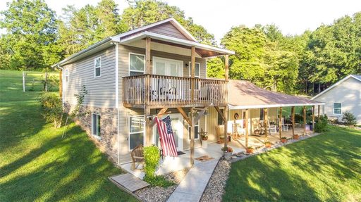 4880 28th Street Circle sold home in SNOW CREEK COVE, Hickory, NC