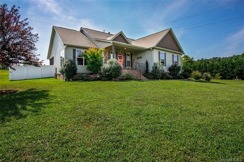 106 Beck Creek Circle