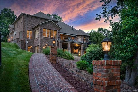 153 Fox Hunt Drive