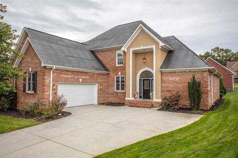 Previously sold for $319,900