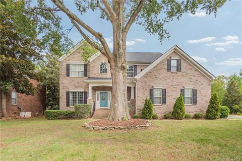 11502 Mcginns Trace Court