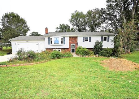 5643 Zion Church Road 11